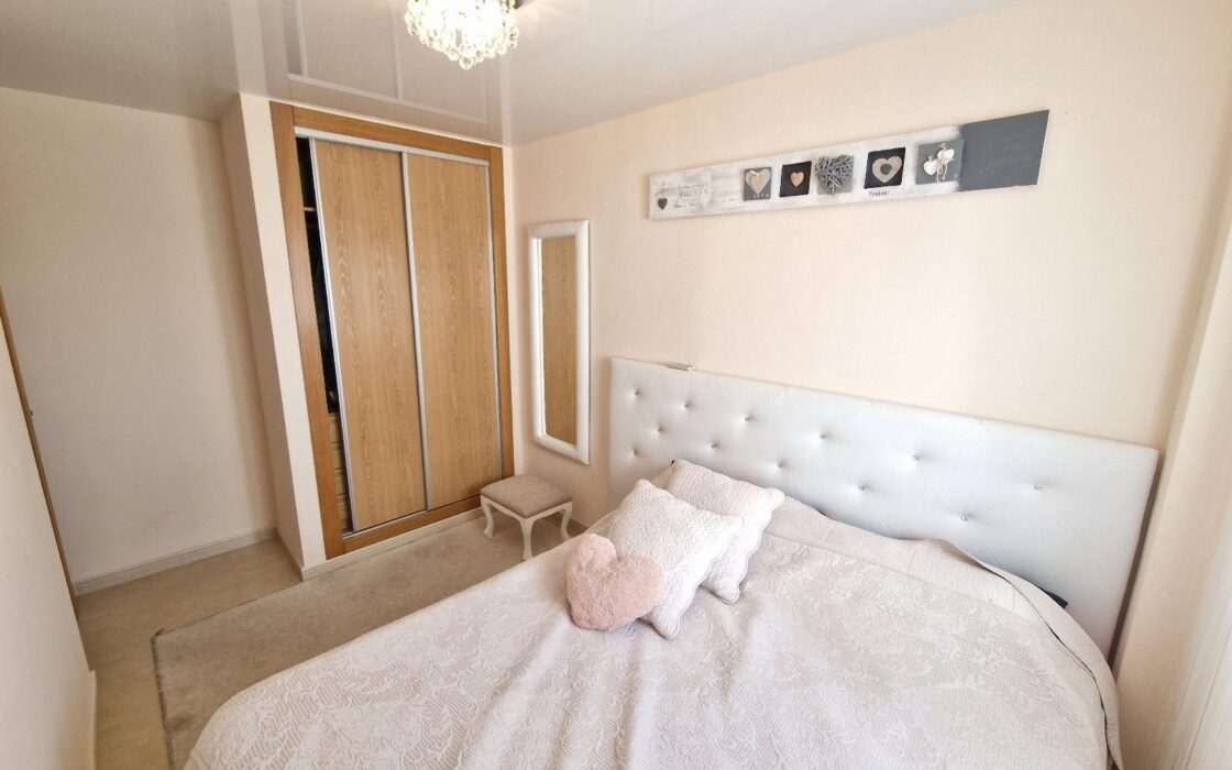 Апартаменты на 66 кв.м в Торревьехе у моря 2010 года