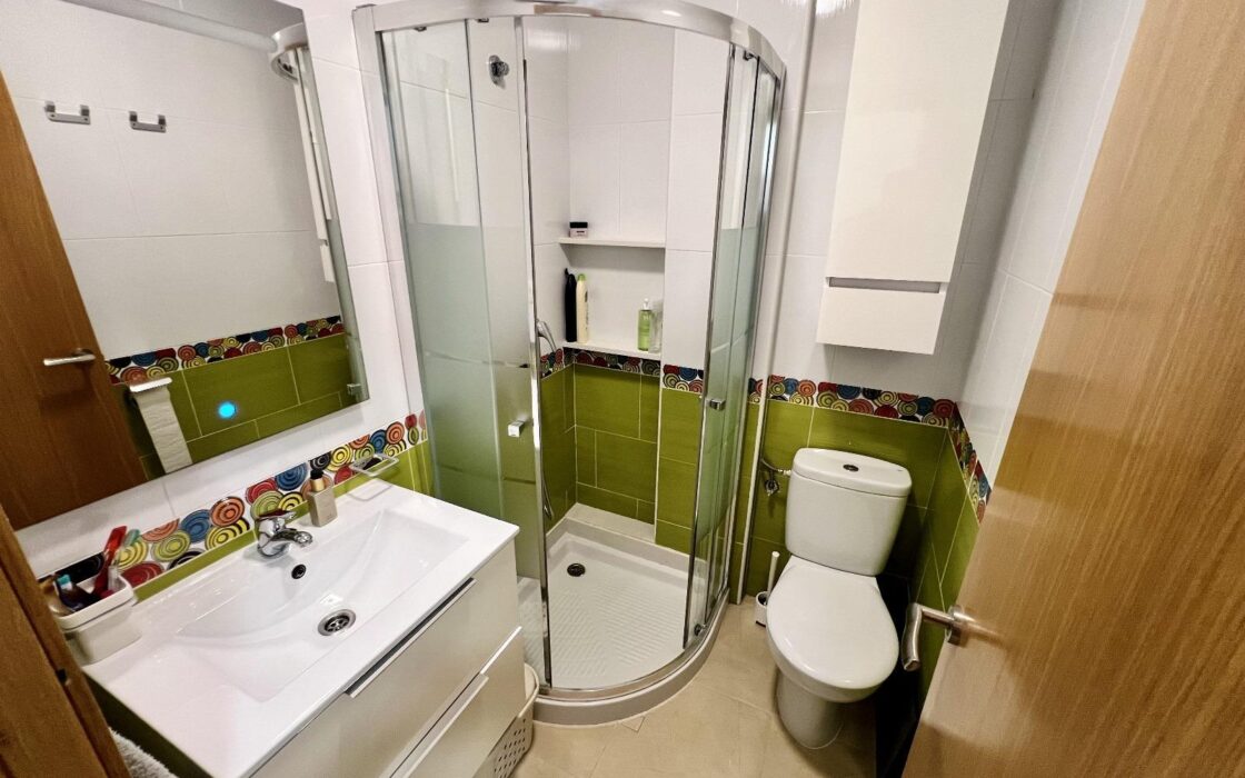 Апартаменты на 66 кв.м в Торревьехе у моря 2010 года