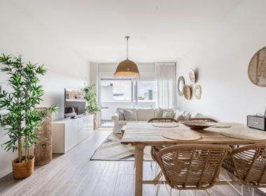 Сучасна квартира з терасою в Естепоні 115 кв.м 2 спальні