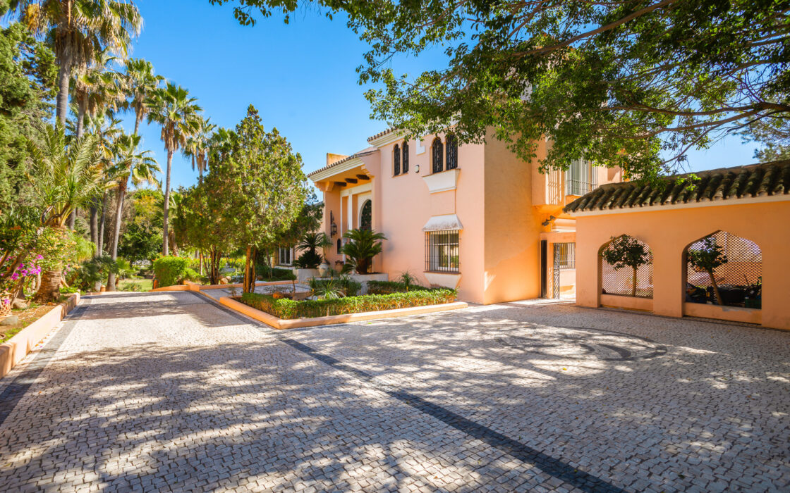 Вілла в Альбукерке, 1013 кв.м, з терасою біля моря