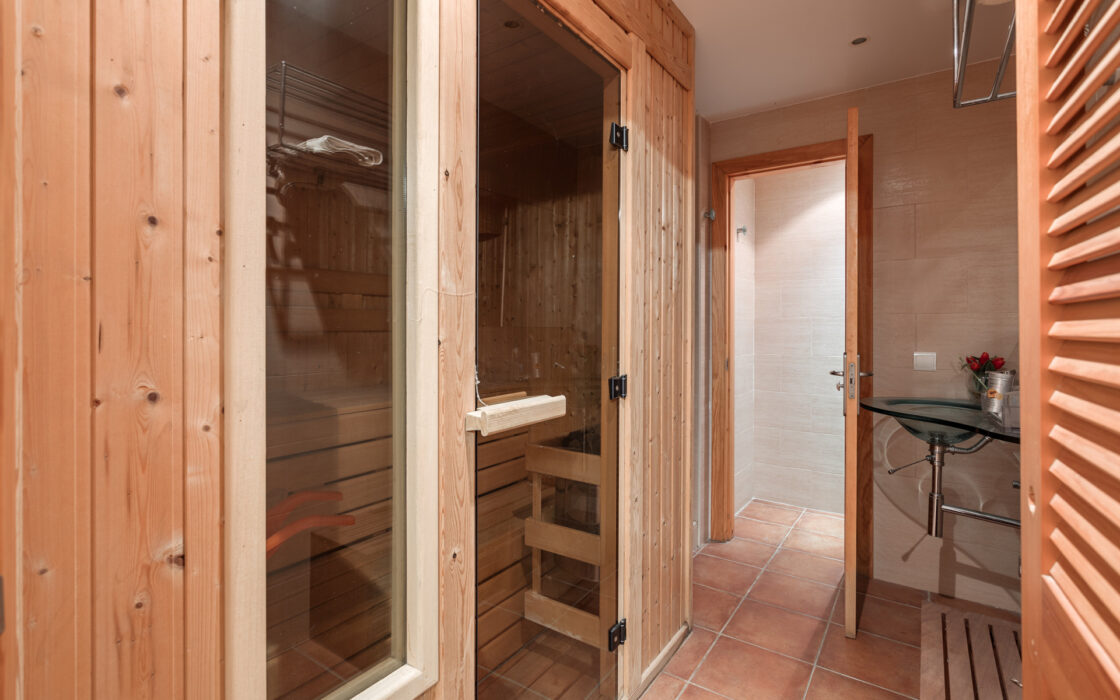 Вілла в Альбукерке, 1013 кв.м, з терасою біля моря