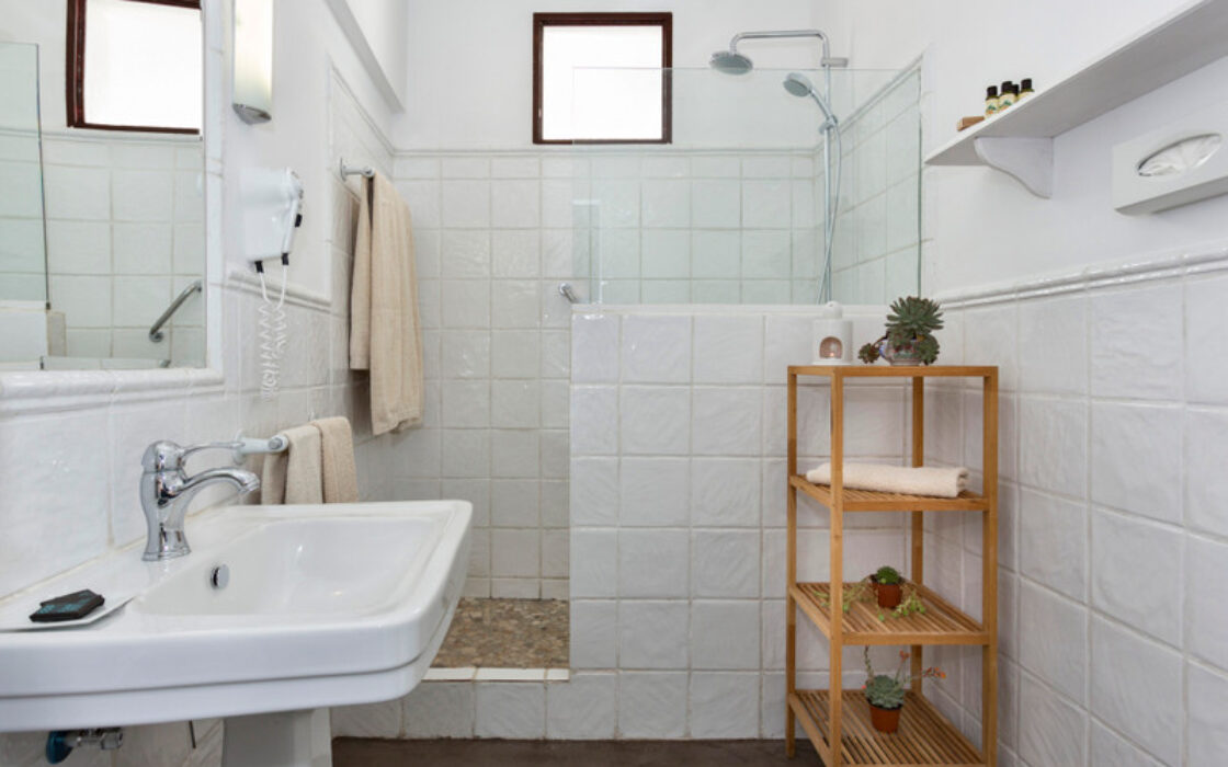 Отель в Марбелье 550 кв.м с террасой в Старом Городе