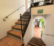 Отель в Марбелье 550 кв.м с террасой в Старом Городе