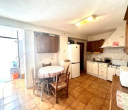 Вилла в Марбелье с террасой и площадью 117 кв.м