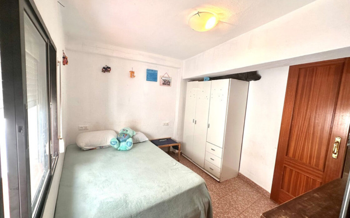 Вилла в Марбелье с террасой и площадью 117 кв.м