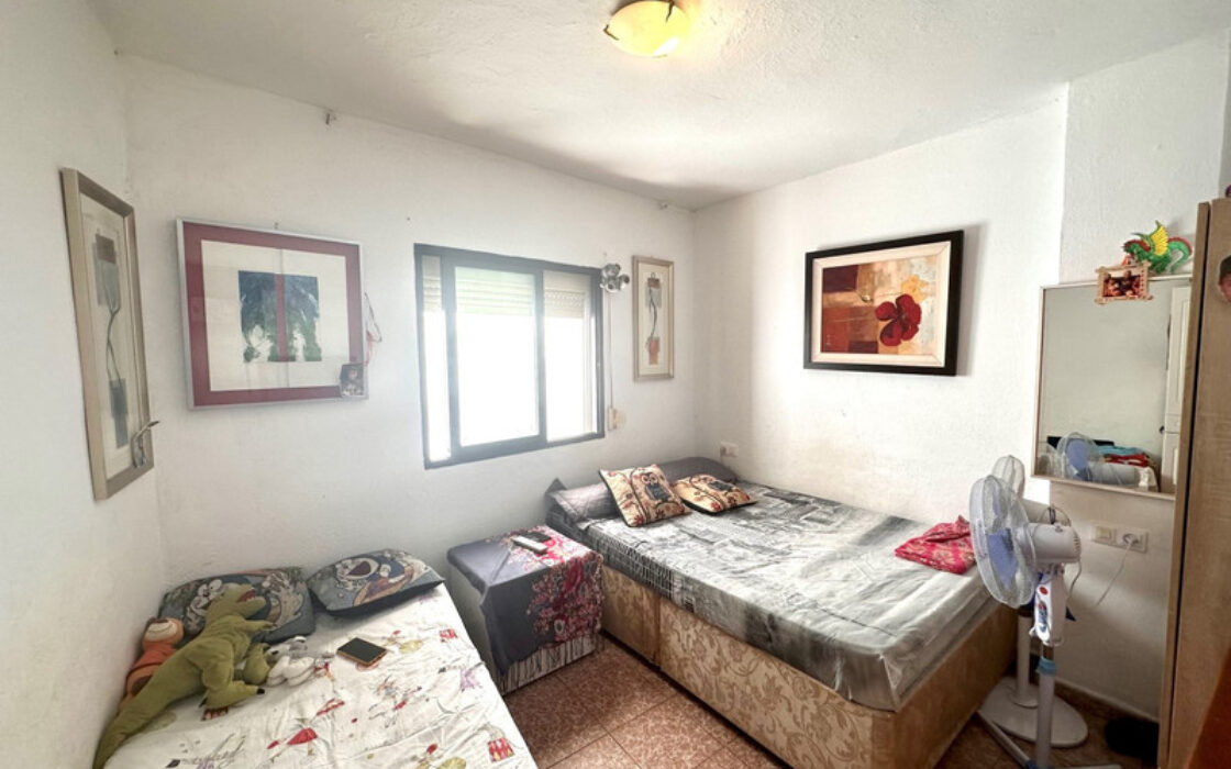 Вилла в Марбелье с террасой и площадью 117 кв.м