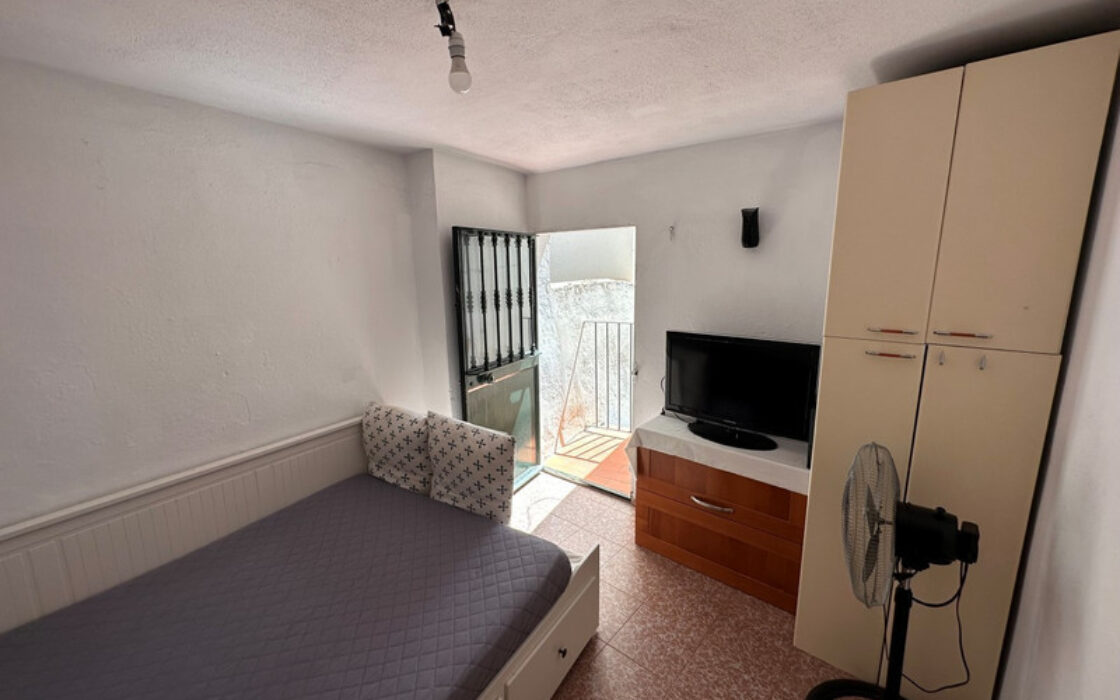 Вилла в Марбелье с террасой и площадью 117 кв.м