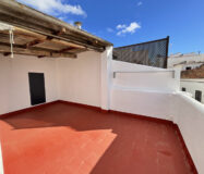 Вилла в Старом городе Марбельи с террасой 140 кв.м