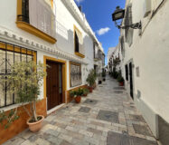 Вилла в Старом городе Марбельи с террасой 140 кв.м