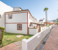 Просторный дом в Манильве, 5 спален, вид на море