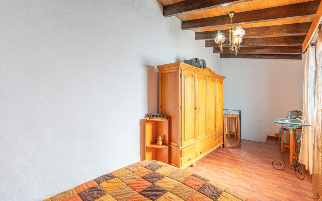 Просторный дом в Манильве, 5 спален, вид на море