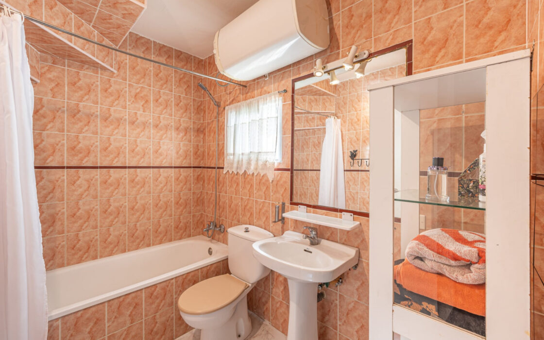 Просторный дом в Манильве, 5 спален, вид на море