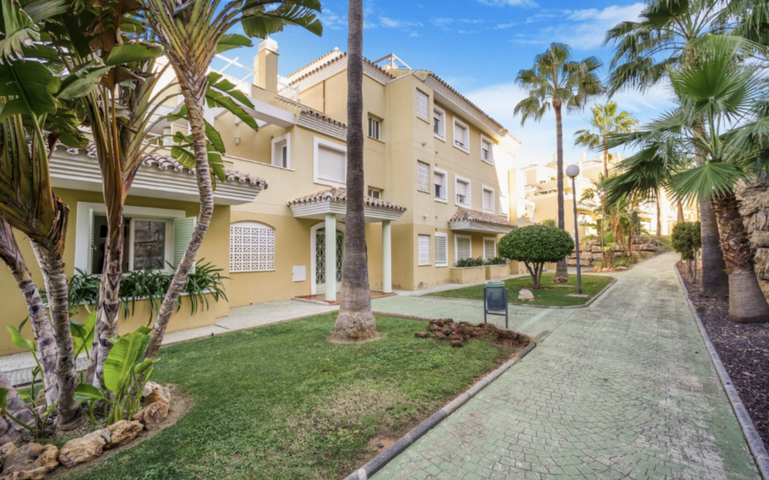 Квартира з 1 спальнею в Коста-дель-Соль з терасою та садом