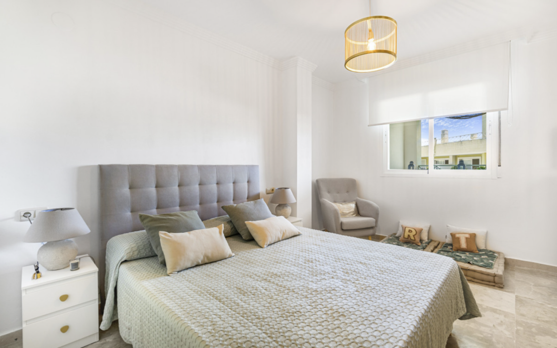 Квартира з 1 спальнею в Коста-дель-Соль з терасою та садом