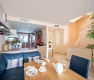 Таунхаус в Манильве, 5 спален, с террасой 351 кв.м