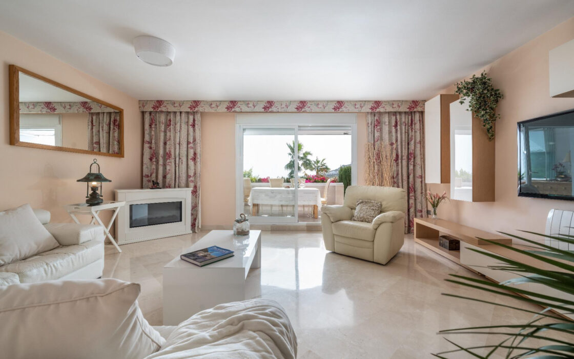 Таунхаус в Манильве, 5 спален, с террасой 351 кв.м