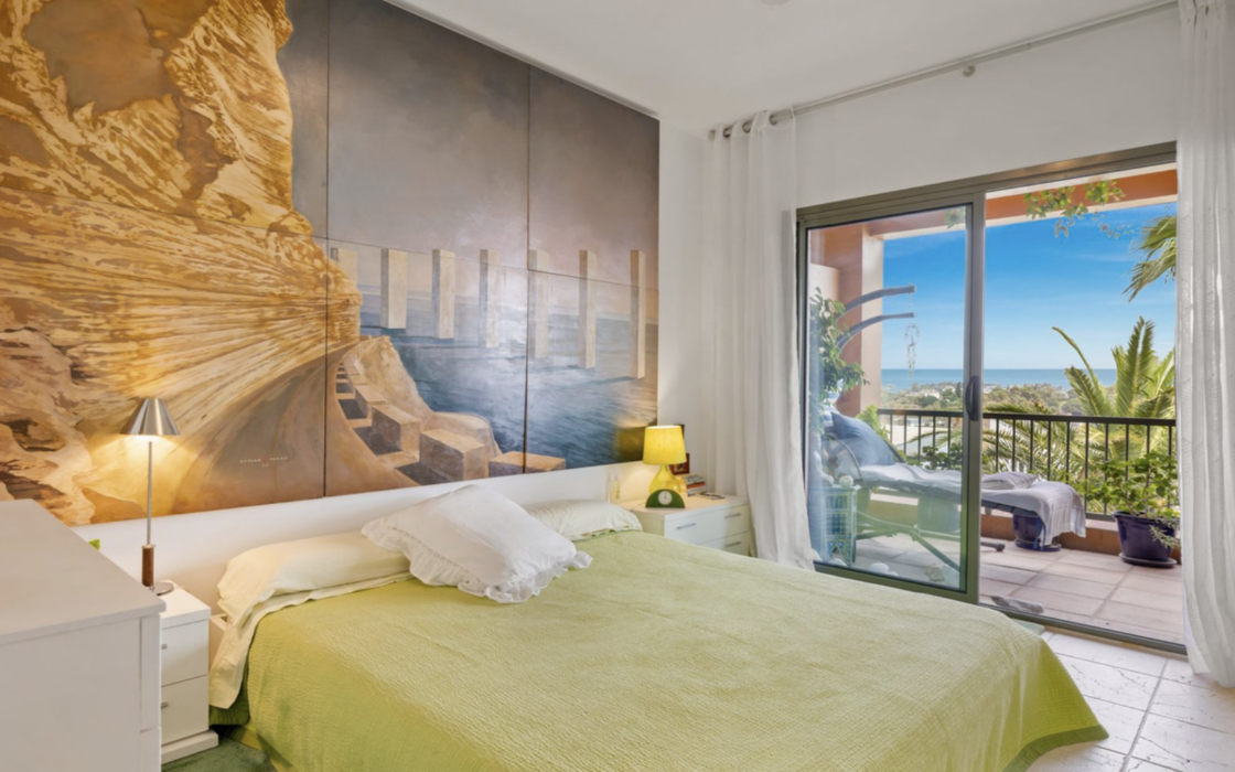 2-кімнатна квартира в Бенатале з терасою 99 кв.м