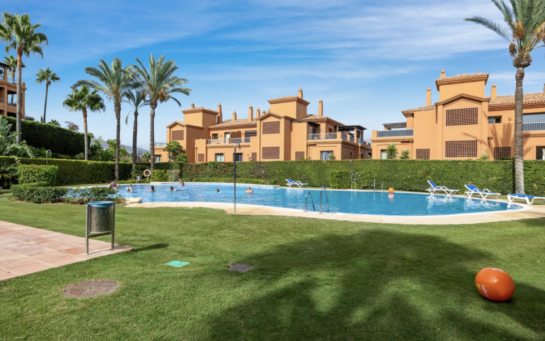 2-кімнатна квартира в Бенатале з терасою 99 кв.м