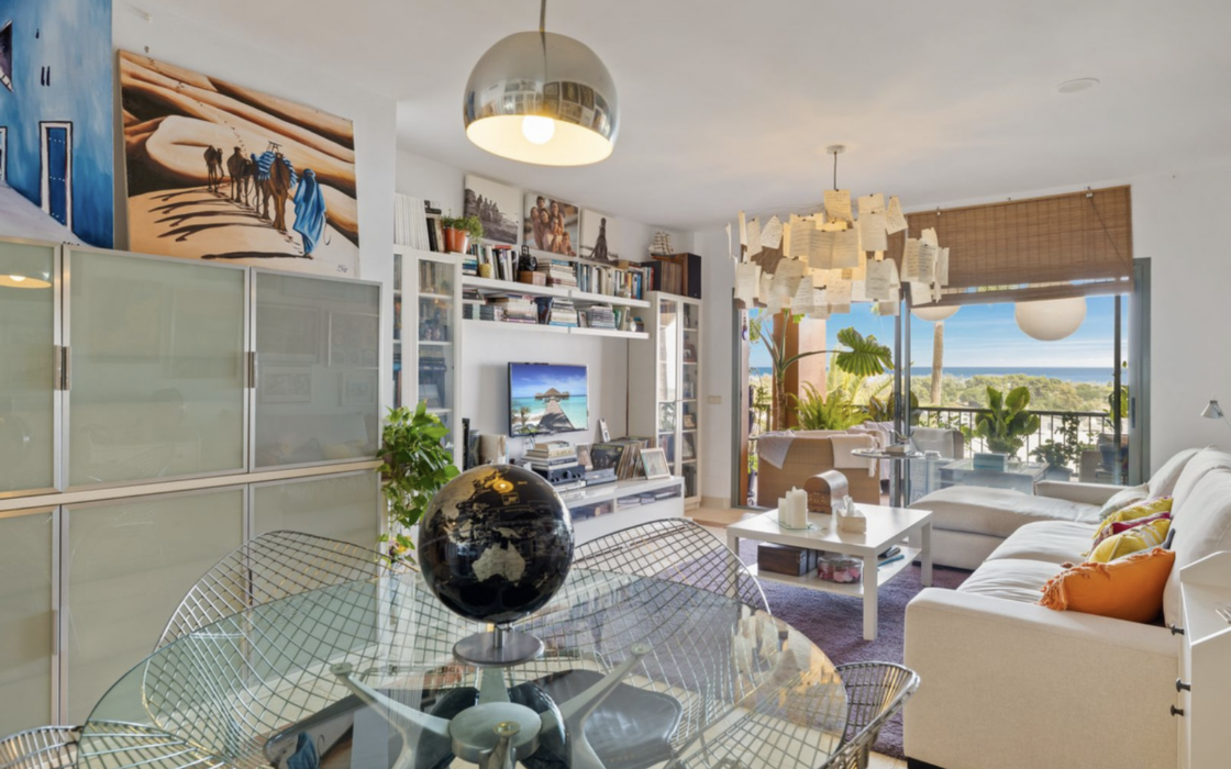 2-кімнатна квартира в Бенатале з терасою 99 кв.м