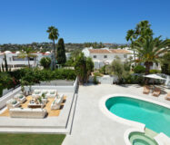 Розкішна вілла в Нуэва-Андалусія з терасою 401 кв.м.