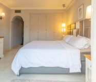 Квартира з терасою в Новій Андалусії, 230 кв.м, 4 кімнати