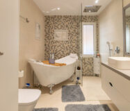 Квартира з терасою в Новій Андалусії, 230 кв.м, 4 кімнати