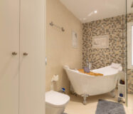 Квартира з терасою в Новій Андалусії, 230 кв.м, 4 кімнати