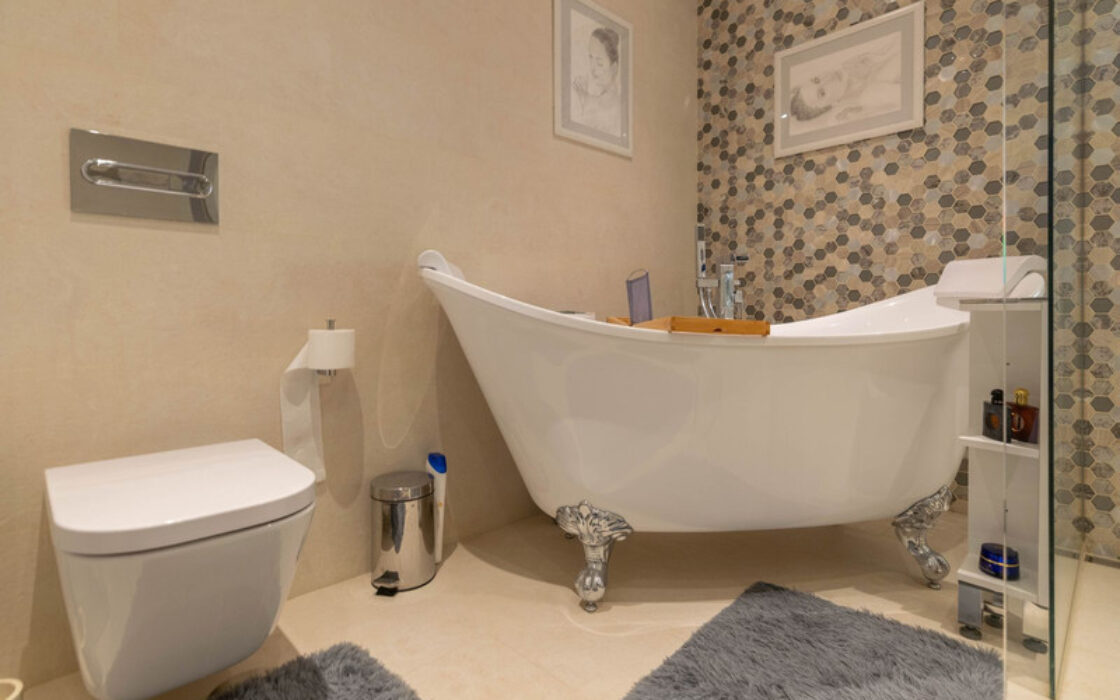 Квартира з терасою в Новій Андалусії, 230 кв.м, 4 кімнати