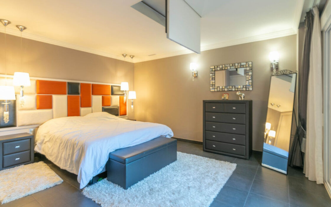 Квартира з терасою в Новій Андалусії, 230 кв.м, 4 кімнати