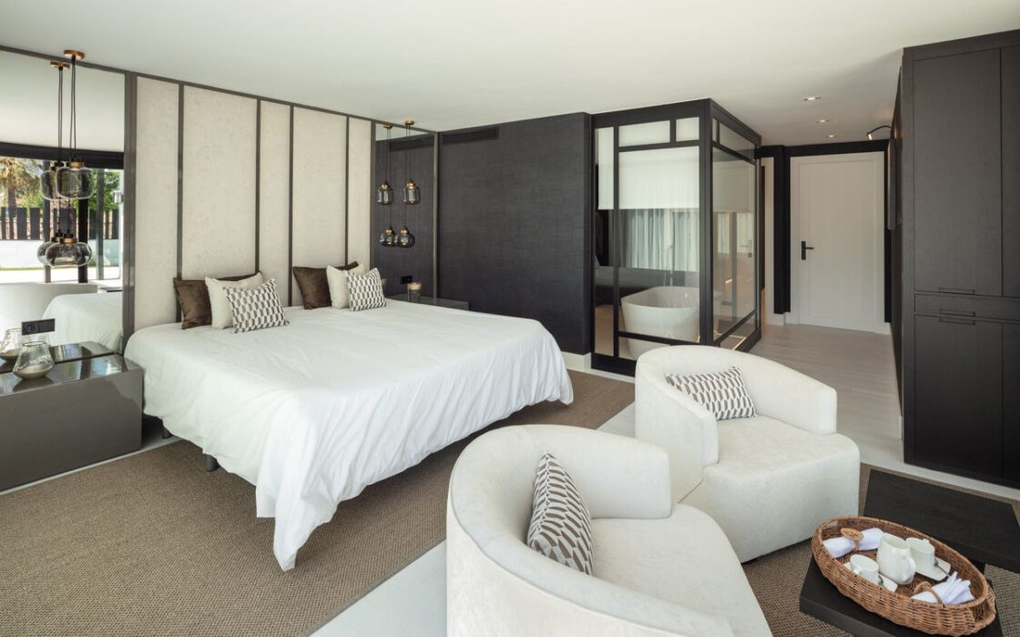 Вилла 446 кв.м с террасой в районе Роса, Испания