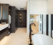 Вилла 446 кв.м с террасой в районе Роса, Испания