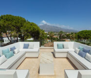 Вилла 446 кв.м с террасой в районе Роса, Испания