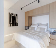 Дизайнерські апартаменти в Новій Андалусії з терасою 137 кв.м