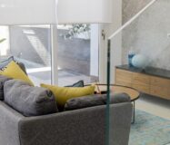 Нова вілла з басейном в Плайя Хонда 126 кв.м біля моря