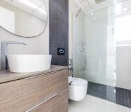 Нова вілла з басейном в Плайя Хонда 126 кв.м біля моря