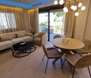 Квартира в Пуэрто-Банусі 108 кв.м з терасою біля моря