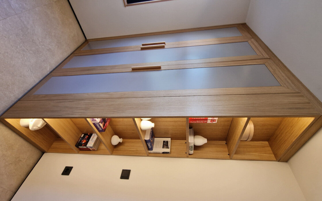 Квартира в Пуэрто-Банусі 108 кв.м з терасою біля моря