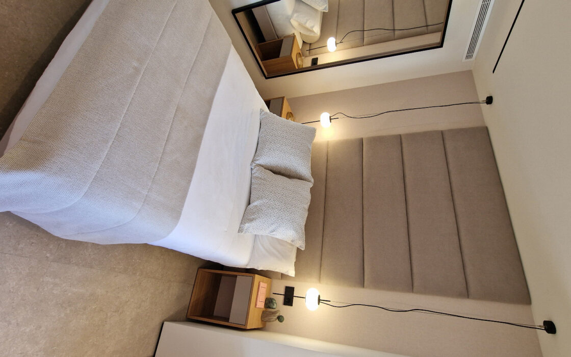 Квартира в Пуэрто-Банусі 108 кв.м з терасою біля моря