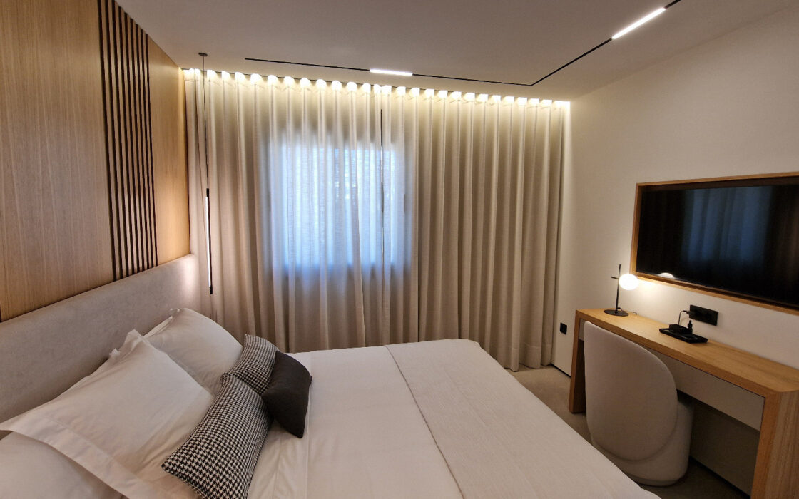 Квартира в Пуэрто-Банусі 108 кв.м з терасою біля моря