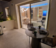 Квартира в Пуэрто-Банусі 108 кв.м з терасою біля моря