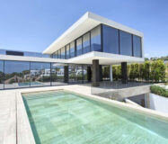 Нова вілла в Іспанії, 671 кв.м, тераса, біля моря