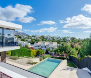 Нова вілла в Іспанії, 671 кв.м, тераса, біля моря