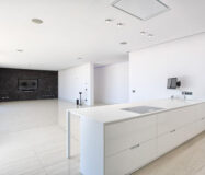 Нова вілла в Іспанії, 671 кв.м, тераса, біля моря