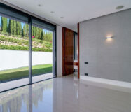 Нова вілла в Іспанії, 671 кв.м, тераса, біля моря