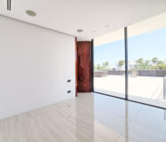 Нова вілла в Іспанії, 671 кв.м, тераса, біля моря