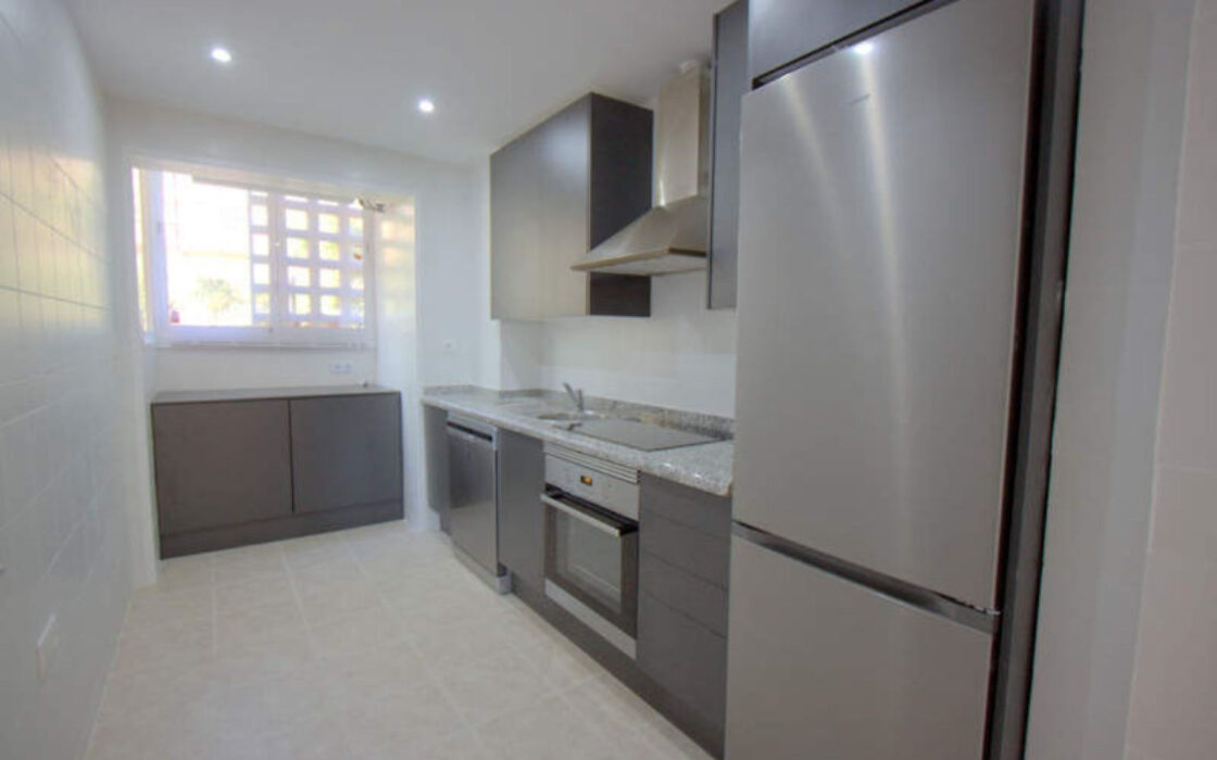 Квартира на Касарес Коста, 3 кімнати, тераса, 79 кв.м