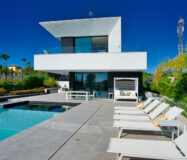 Вилла с 4 спальнями в Бель-Эре, новая, 200 кв.м, терраса