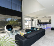 Вилла с 4 спальнями в Бель-Эре, новая, 200 кв.м, терраса