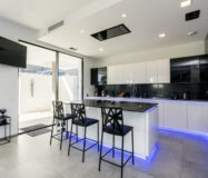 Вилла с 4 спальнями в Бель-Эре, новая, 200 кв.м, терраса