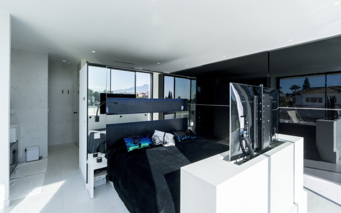 Вилла с 4 спальнями в Бель-Эре, новая, 200 кв.м, терраса